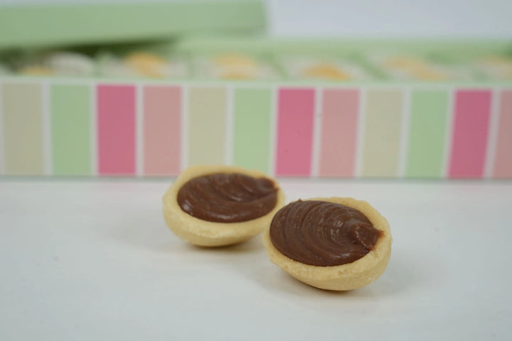 Camel Eye Biscuit DANAT TAQUEEN