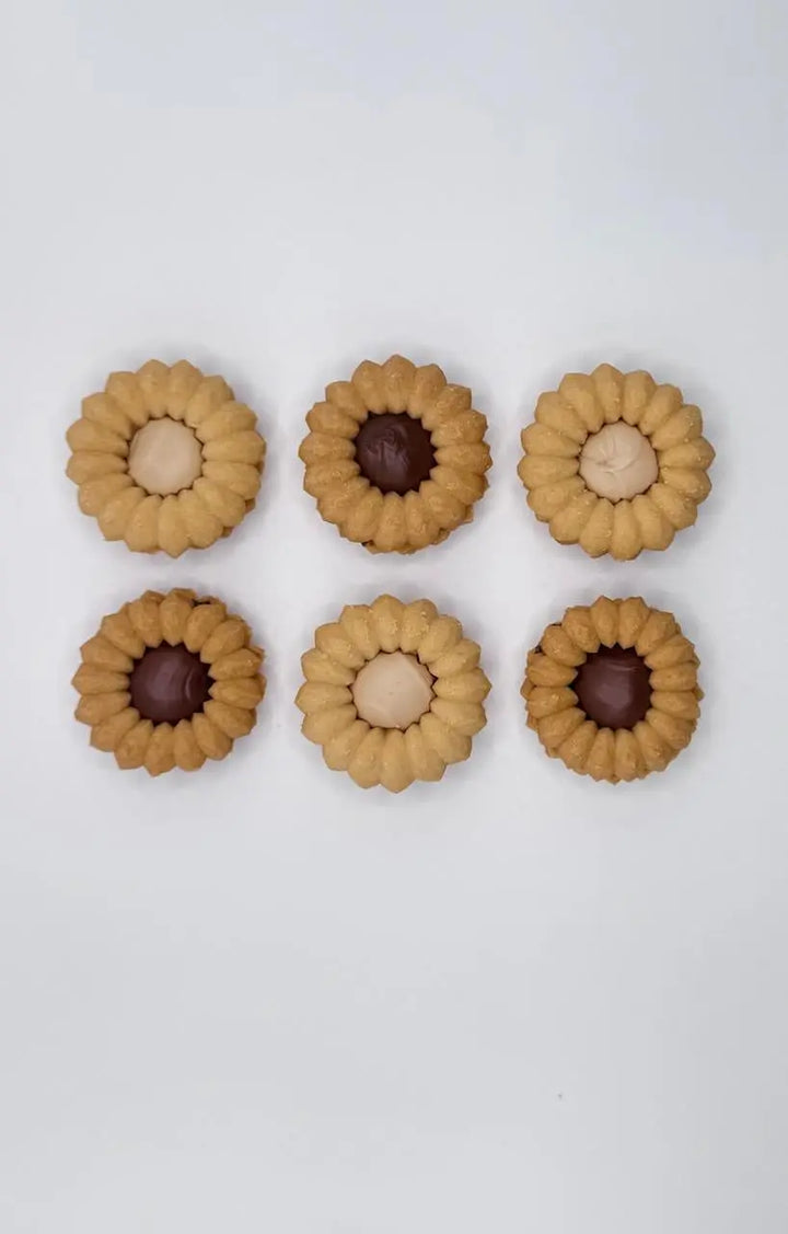 Petit Four DANAT TAQUEEN